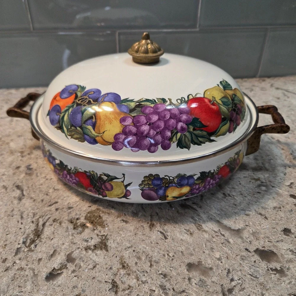 Vintage Cornucopia Enamelware Casserole Dish Lid Round Roaster Bronze‎ Handles